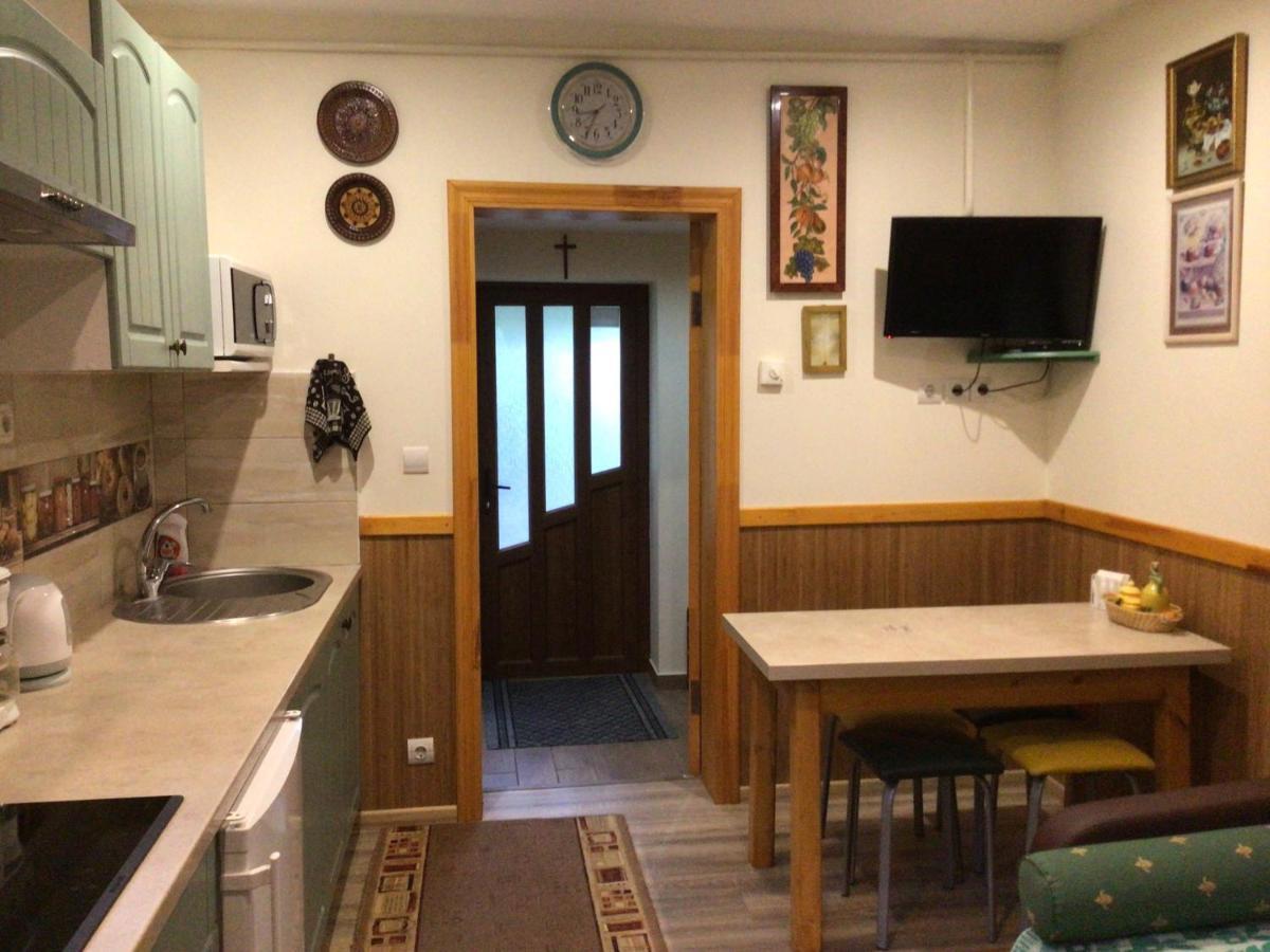 Appartamento Flat Jaremče Esterno foto